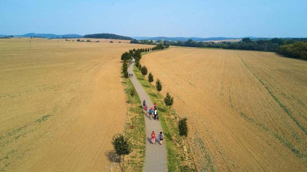 Pěšky bez hranic