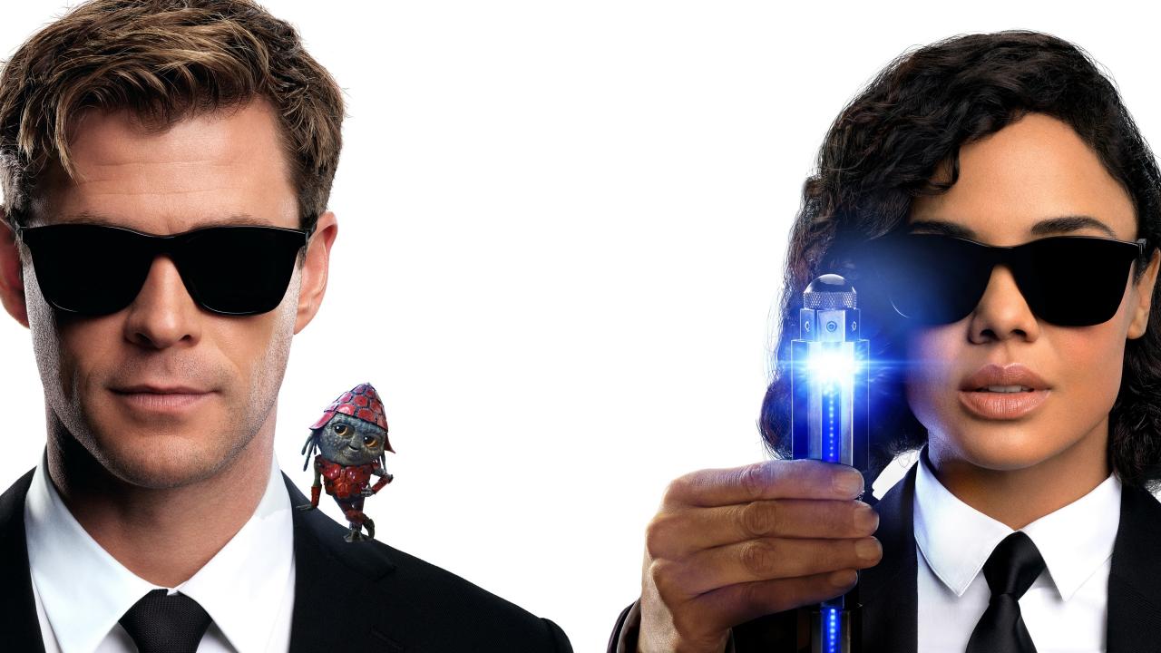 23 Jump Street-Men In Black Crossover