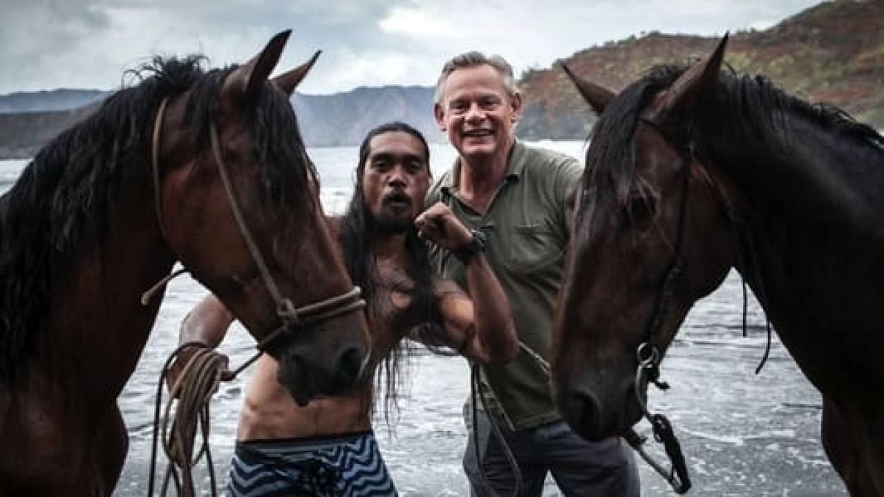 Martin Clunes: Islands of the Pacific