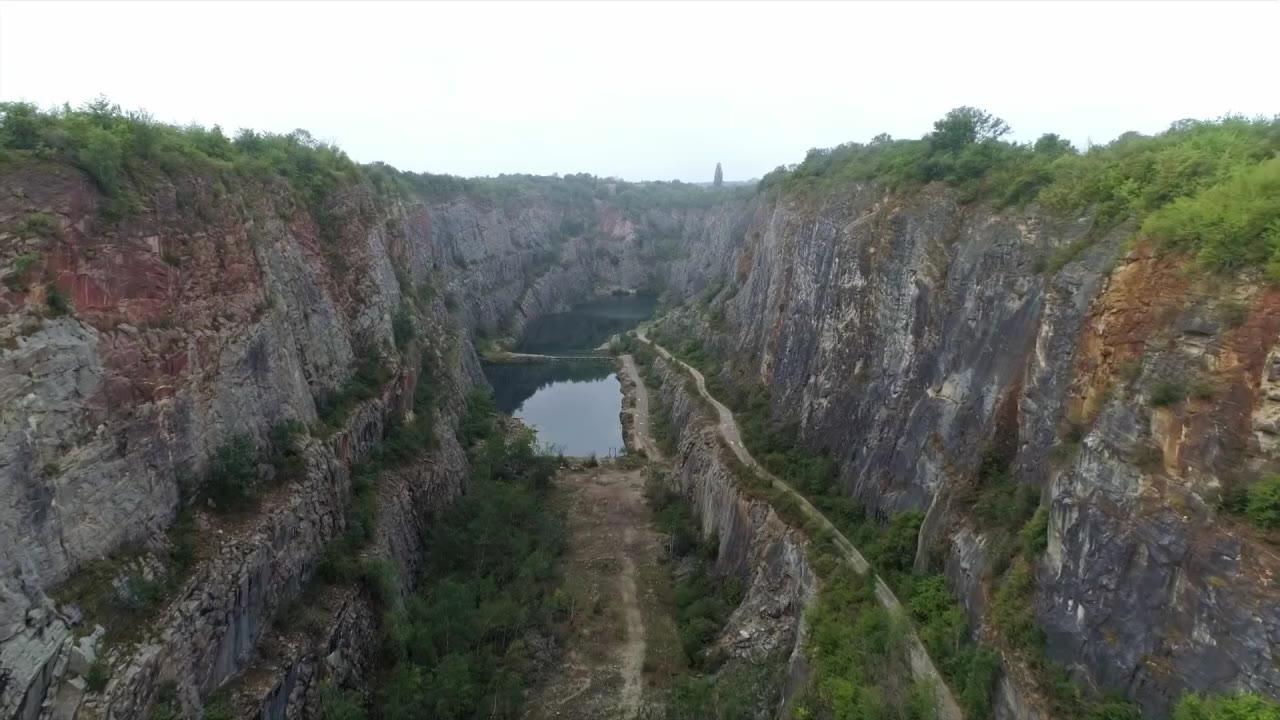 Běhej lesy - Karlštejn