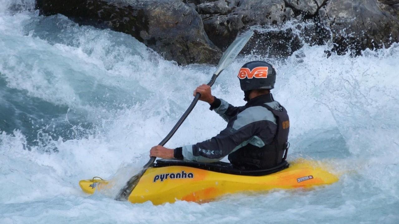 Come Hell or High Water - Tibet extreme kayaking adventure (Dokument o extrémních sportech)