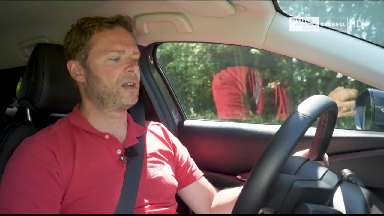 Test automobilu: Mazda CX30